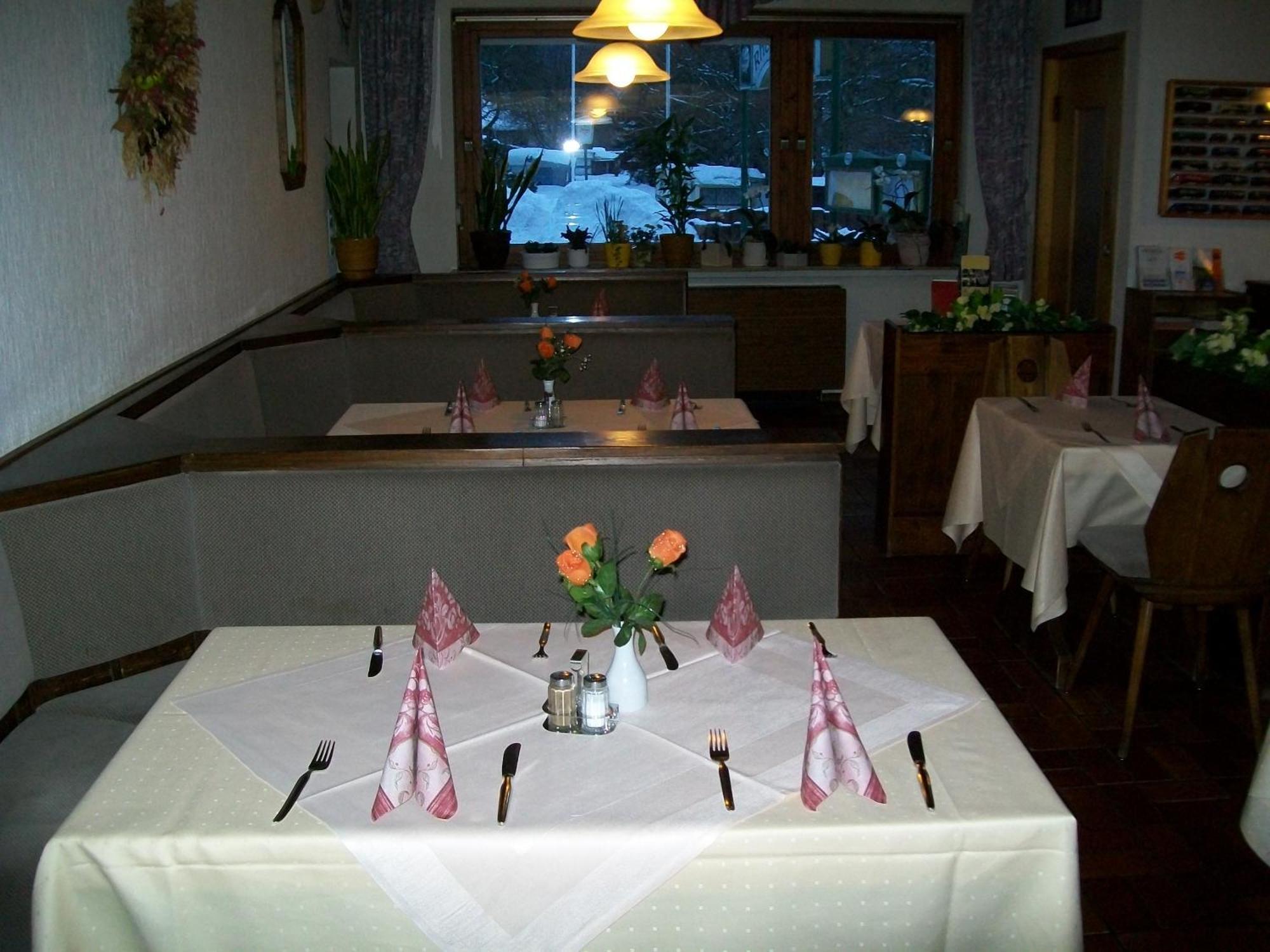 Gasthof Rhoenperle Kothen  Extérieur photo