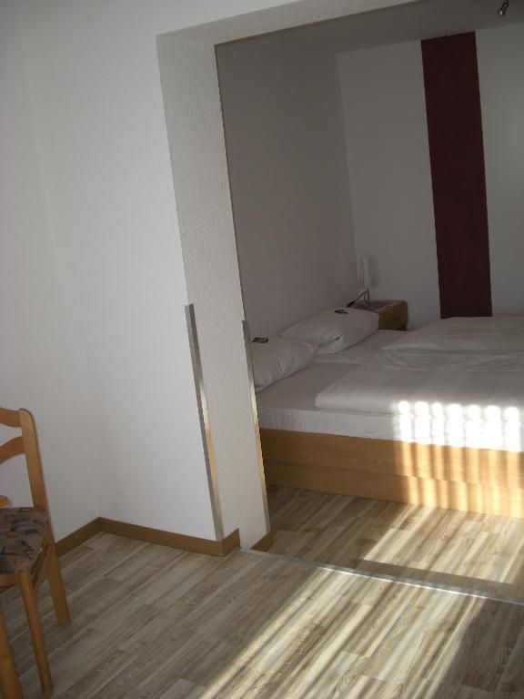Gasthof Rhoenperle Kothen  Chambre photo