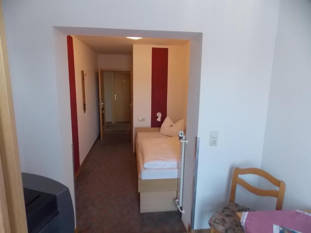 Gasthof Rhoenperle Kothen  Chambre photo