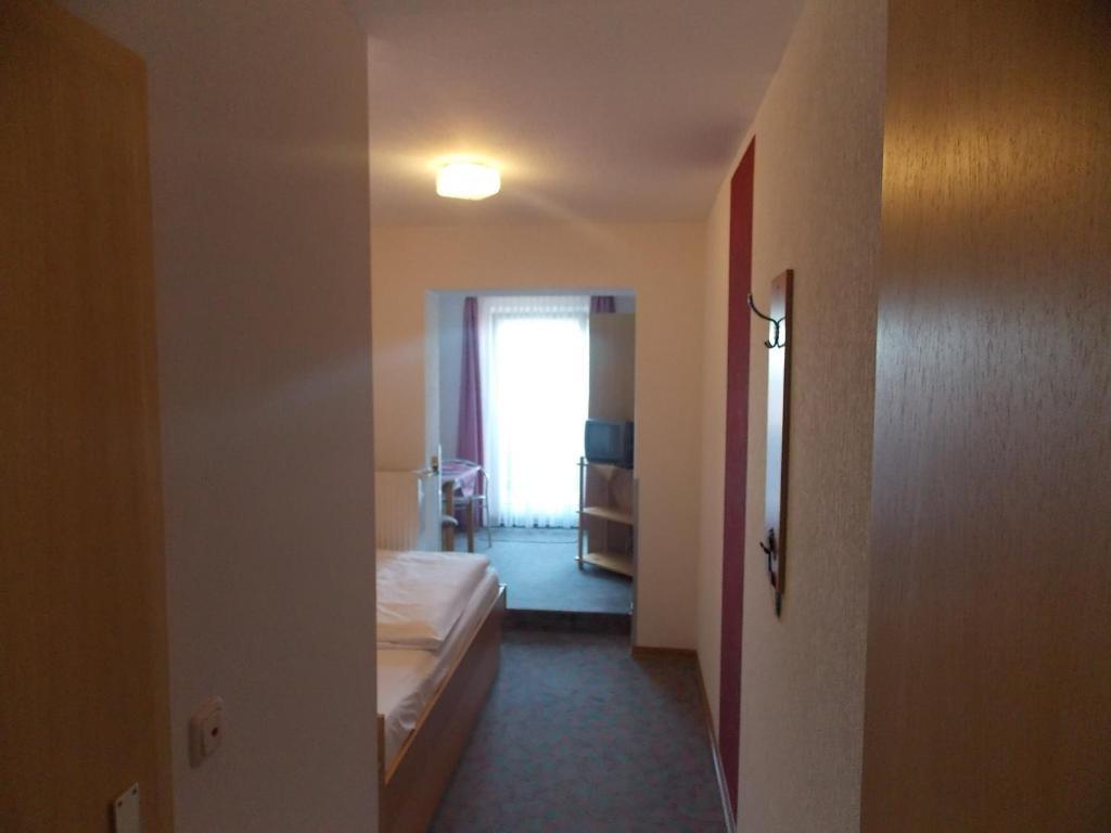 Gasthof Rhoenperle Kothen  Chambre photo