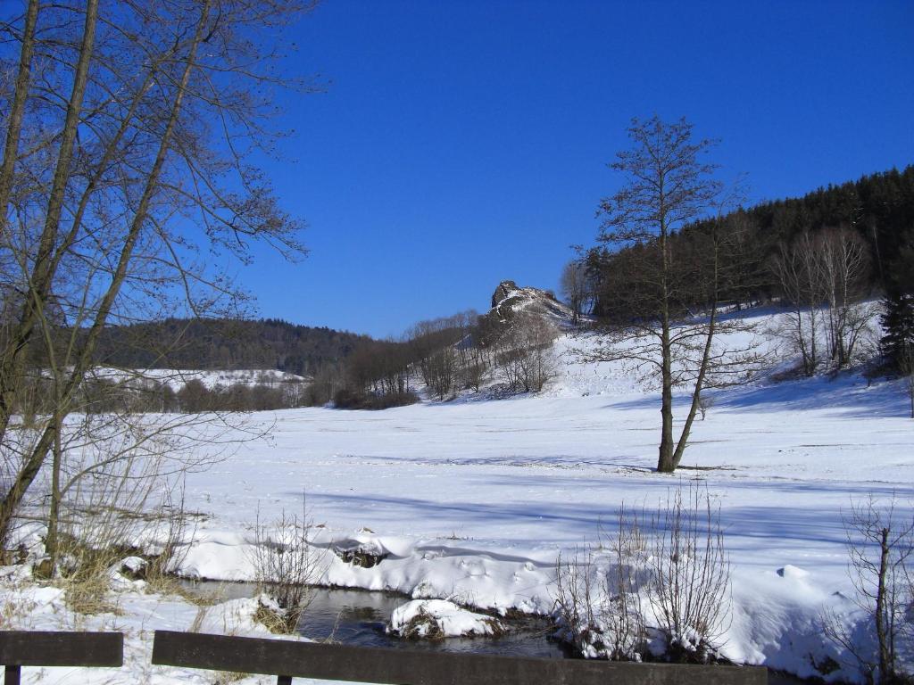 Gasthof Rhoenperle Kothen  Extérieur photo